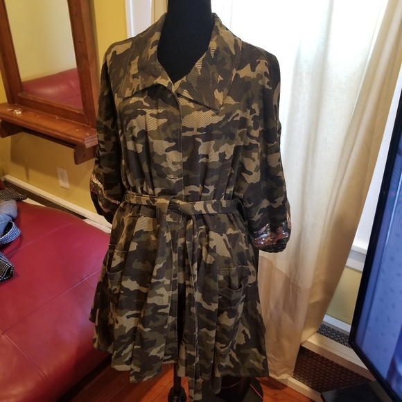 Jacket - Picture 3 of 3